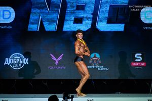 CLASSIC PHYSIQUE ЮНИОРЫ